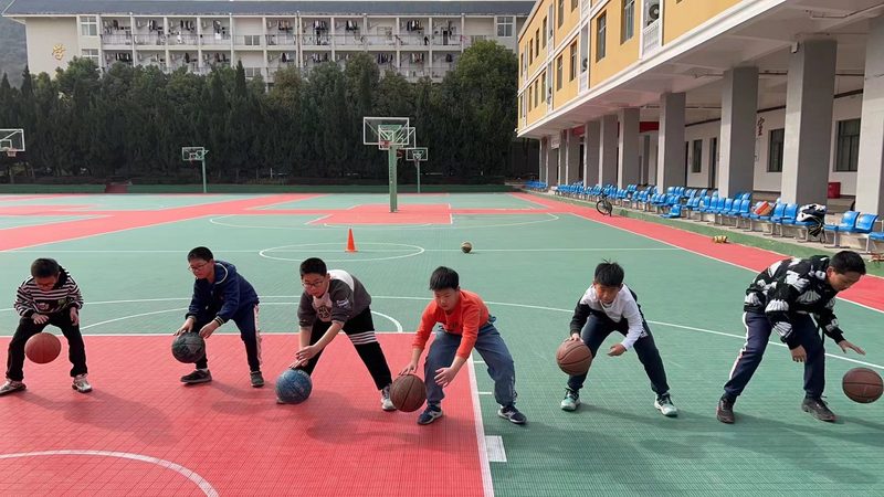 全媒体运营师报考条件揭秘：学历要求与职业前景**