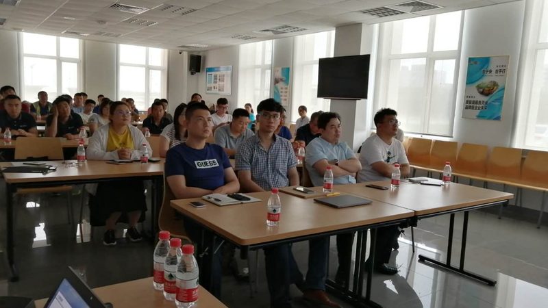 管理培训师价格：揭秘影响定价的五大因素
